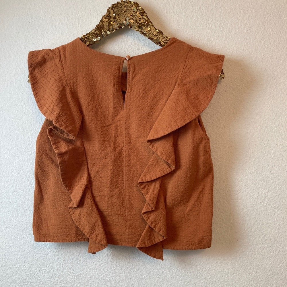 BP Cropped Top - Picture 2 of 3